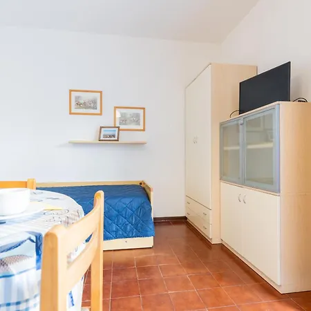 Residence Holiday Apartment *