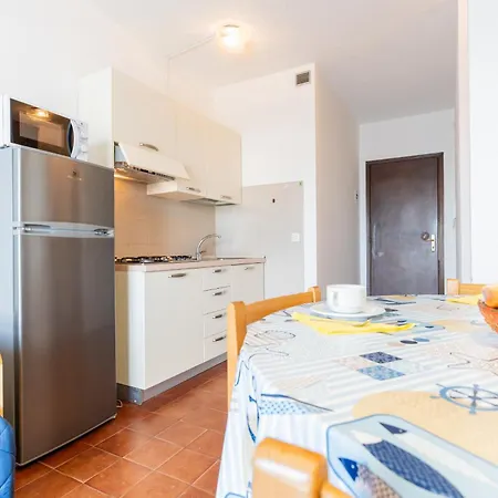 Residence Holiday Apartment *