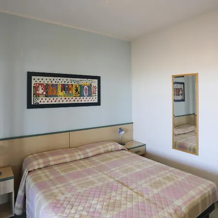 Residence Holiday Apartment *